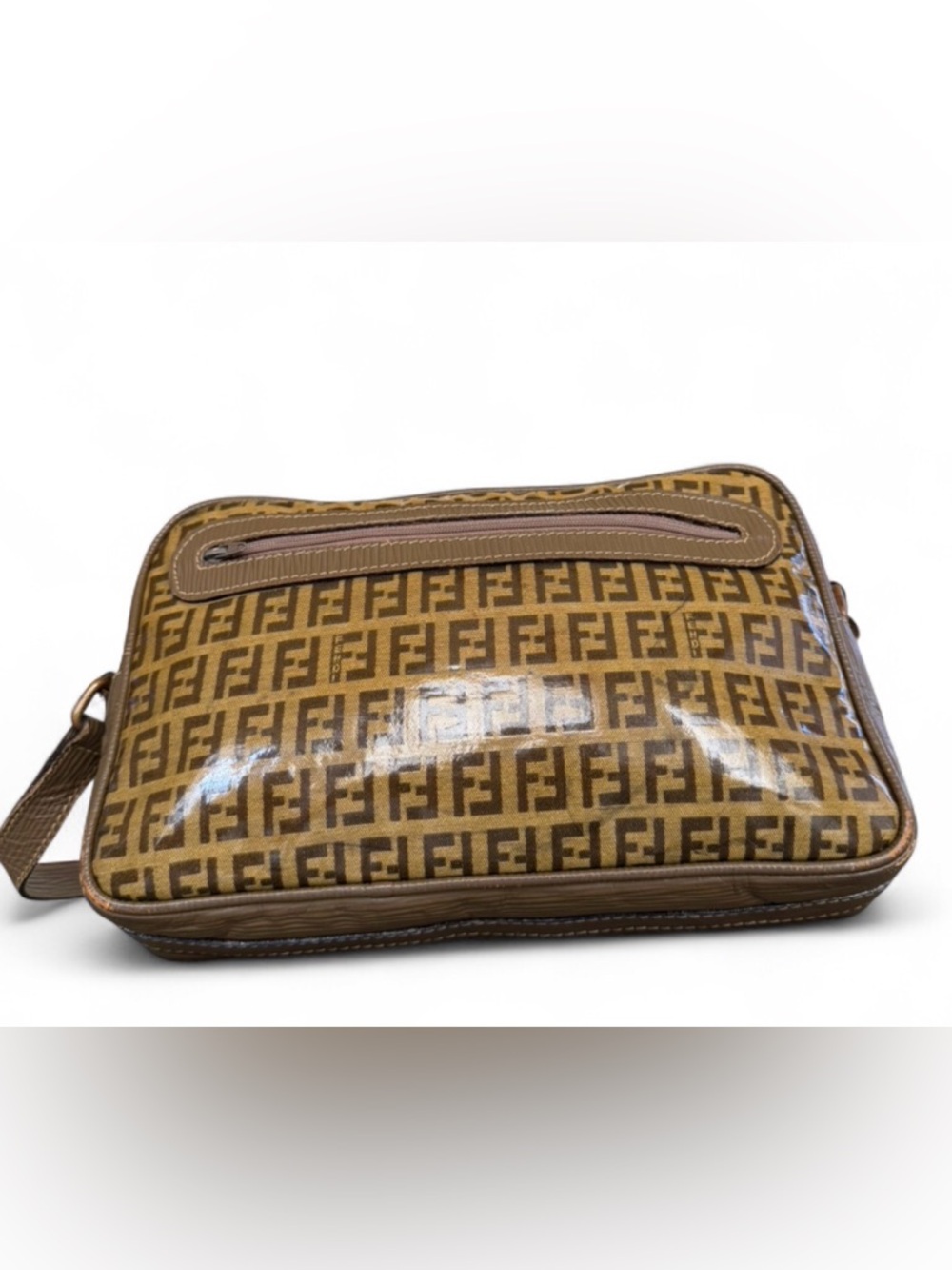 Fendi Zucca monogram crossbody/shoulder bag. Comes with COA and Fendi dust bag. - Picture 16 of 17